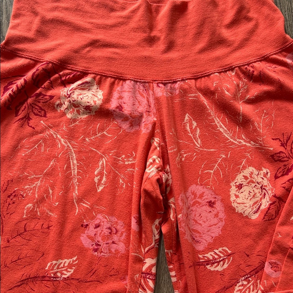 This is J Bamboo viscose pajama lounge set - Made in Canada - Picture 12 of 12